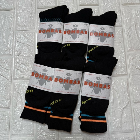 Bombas kids socks size Medium black/multicolor calf honeycomb arch support NEW - Picture 1 of 3